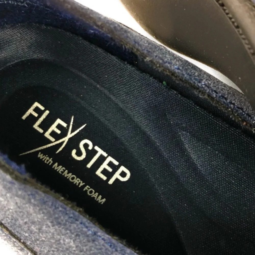 Flex Step Womens Memory Foam Emma Navy Flat Sz 7W